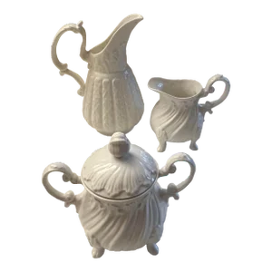 Mid 20th Century White Porcelain Lidded Sugar & 2 Creamers Jugs by Staffordshire/Surrey Collection -