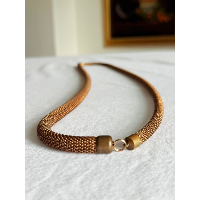 Mid-Century Modern Vintage 1980s Italian Style Bronze Tone Woven Mesh Rope Collar Necklace For Sale - Image 3 of 15