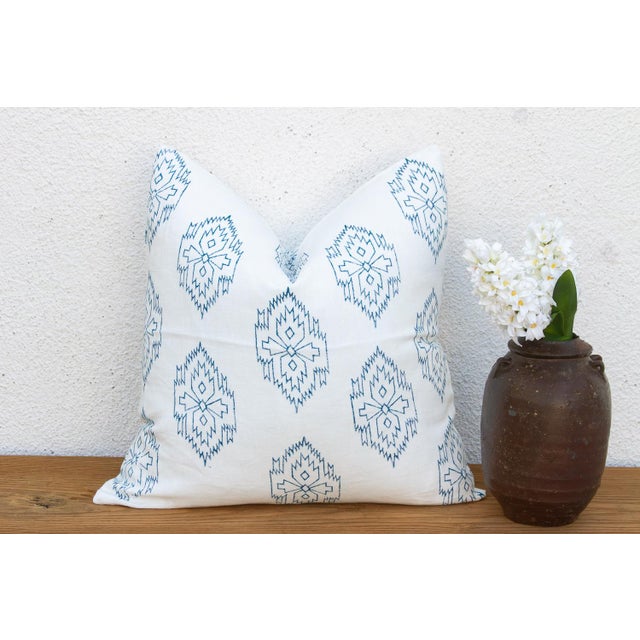 White & Blue Jaipur Blockprint Linen Pillow Cover For Sale In Los Angeles - Image 6 of 6