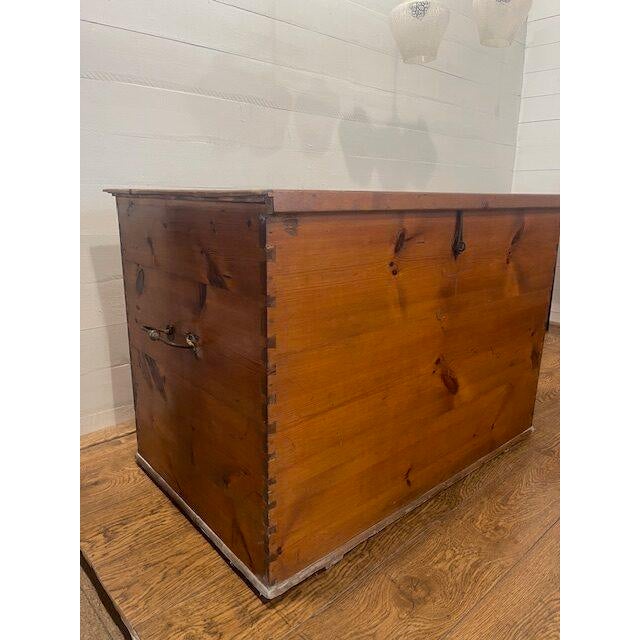Dresser / trunk Handmade, 1800-1850 In superb original condition Dims: H=76 W= 108 D= 67 cm