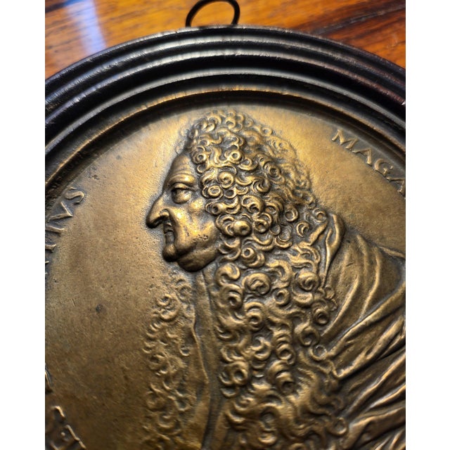 Grand Tour Ebonized Framed Bronze Relief Plaque of Count Lorenzo Magalotti, 19th Century For Sale - Image 4 of 16