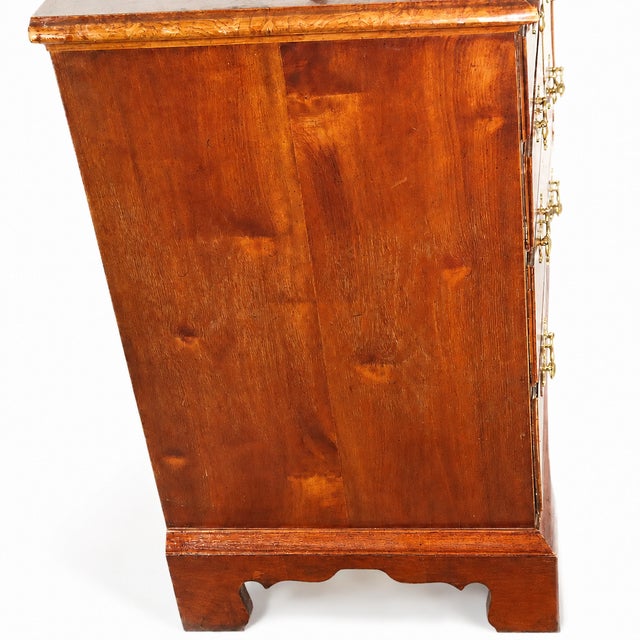 1970s Vintage Henredon Aston Court Banded Mahogany Triple Dresser For Sale - Image 11 of 14