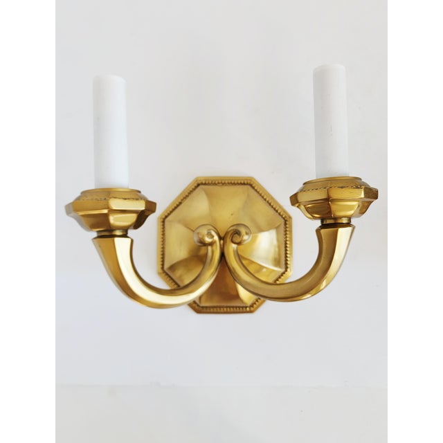 English Early 20th Century Georgian Cast Brass Wall Sconces-a Pair For Sale - Image 3 of 12