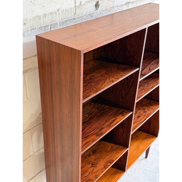 Rosewood Bookcase Unit With Tapered Legs Storage Display Denmark 1960s For Sale - Image 4 of 10