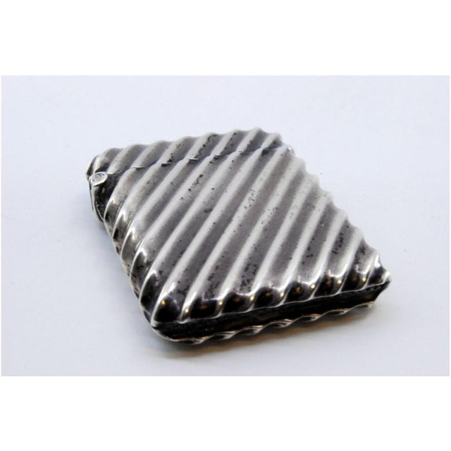 Silver Matchbox with Diagonal Fluted Reliefs For Sale - Image 9 of 10