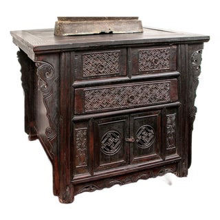 Antique Chinese Ming Dynasty Butterfly Cabinet For Sale