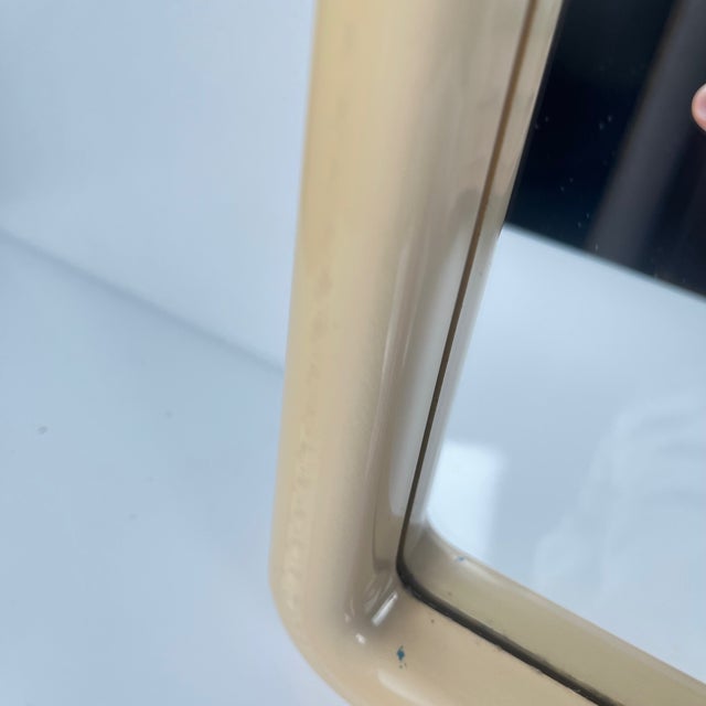 Square Cream Plastic Mirror with Rounded Edges, 1970s-1980s For Sale - Image 11 of 12