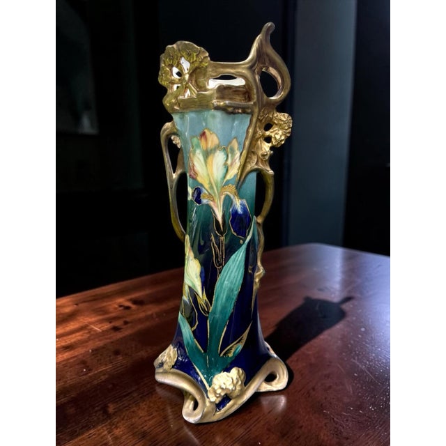 Antique Carl Knoll Karlsbad Art Nouveau Hand-Painted Porcelain Iris Vase, Bohemia, Circa 1900 For Sale - Image 11 of 12