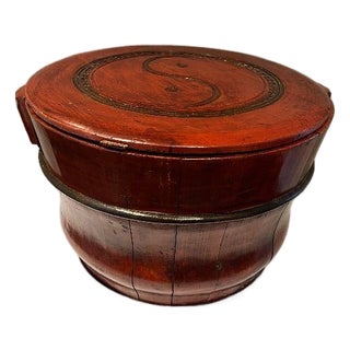 Late 19th Century Antique Chinese Yin and Yang Wedding Bucket For Sale