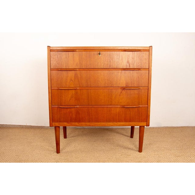 Danish Four-Drawer Teak Chest of Drawers by Henning Jørgensen for Fredericia Furniture, 1960 For Sale - Image 9 of 18