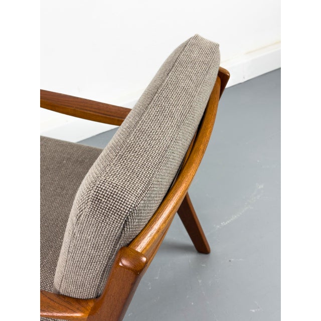 Danish Teak and Wool Senator Lounge Chair by Ole Wanscher for P. Jeppesen, 1980s For Sale - Image 12 of 18