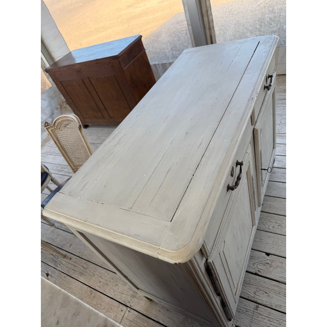 18th Century French Louis XV Provincial Solid Walnut Sideboard / Buffet. For Sale - Image 9 of 12