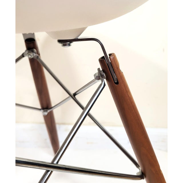Modern Walnut & Molded Plastic Eames for Herman Miller White Shell Chair For Sale - Image 12 of 18