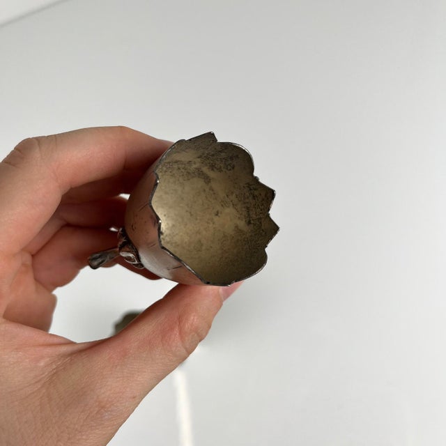 1920s Antique Art Nouveau Tripod Egg Cups in Nickel Silver, 1920s, Set of 2 For Sale - Image 5 of 9