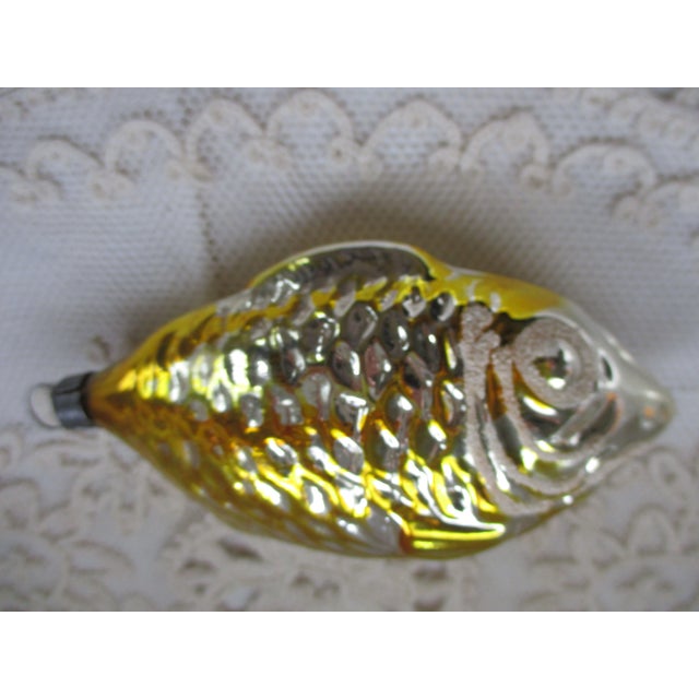 Antique Christmas Blown Mercury Glass Yellow With Mica Fish Feather Tree Ornament For Sale - Image 10 of 10