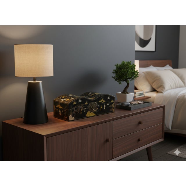 Black Lacquer Chinoiserie-Style Gold Silver Scenery Graphic Rectangular Box For Sale - Image 14 of 15