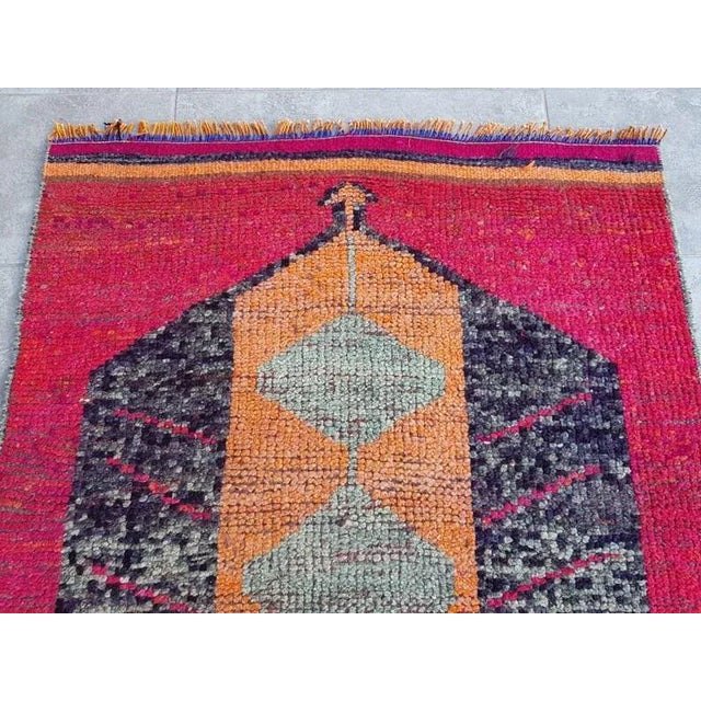1960s Oushak Anatolian Floral Runner For Sale - Image 10 of 11