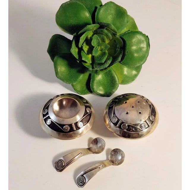 Mid 20th Century Vintage Native American Southwest Sterling Salt Cellar Pepper For Sale - Image 5 of 7