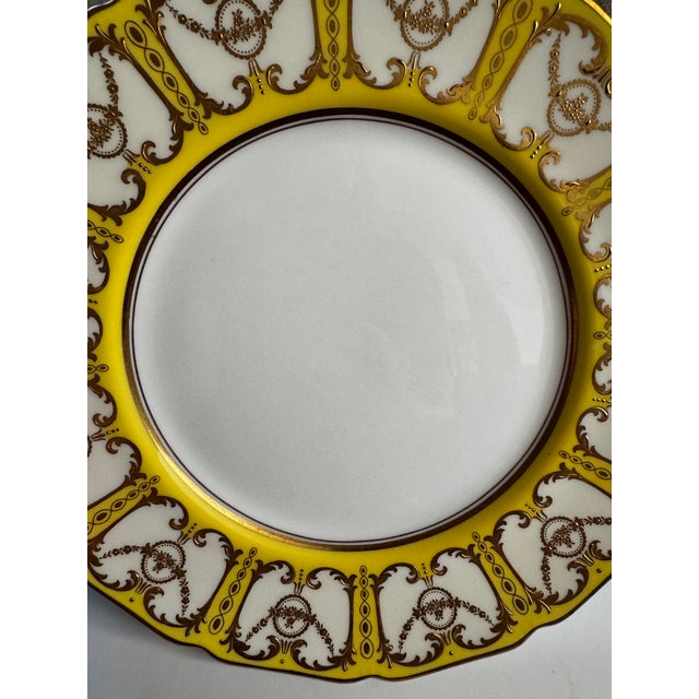 1910s Antique Neoclassical Revival Royal Doulton Canary Yellow & Raised Gold Plates - Set of 10 For Sale - Image 5 of 10