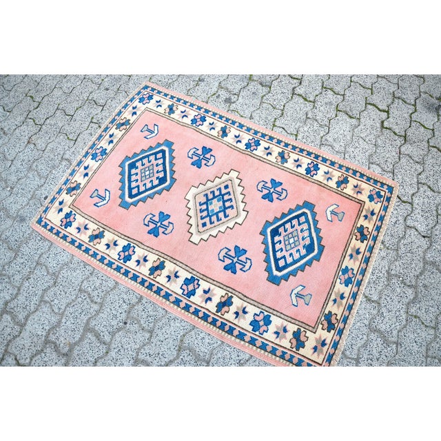1960s Vintage Pastel Pink Rug For Sale - Image 4 of 11
