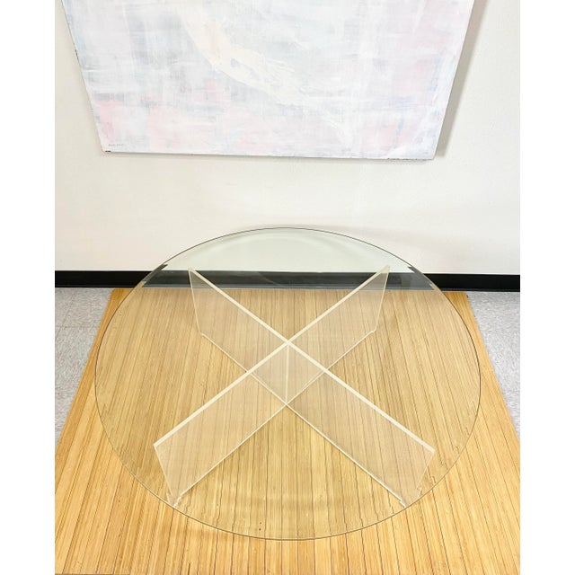 Mid-Century Modern Minimalist Midcentury Modern 48" Round Lucite Cocktail Table For Sale - Image 3 of 18