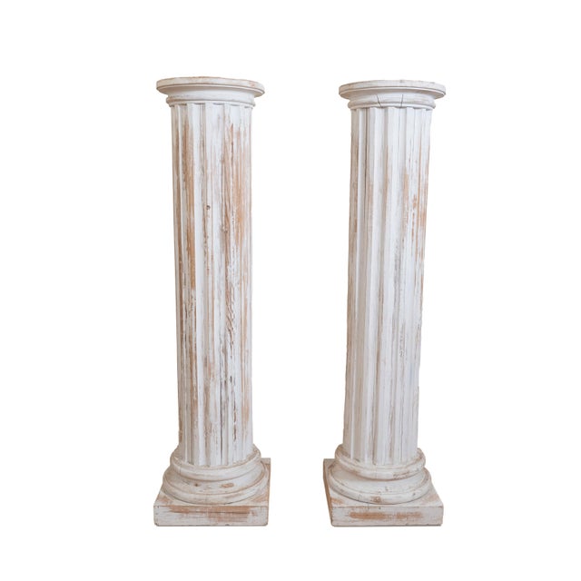 Pair of Neoclassical Fluted Whitewashed Wood Columns For Sale In New York - Image 6 of 16