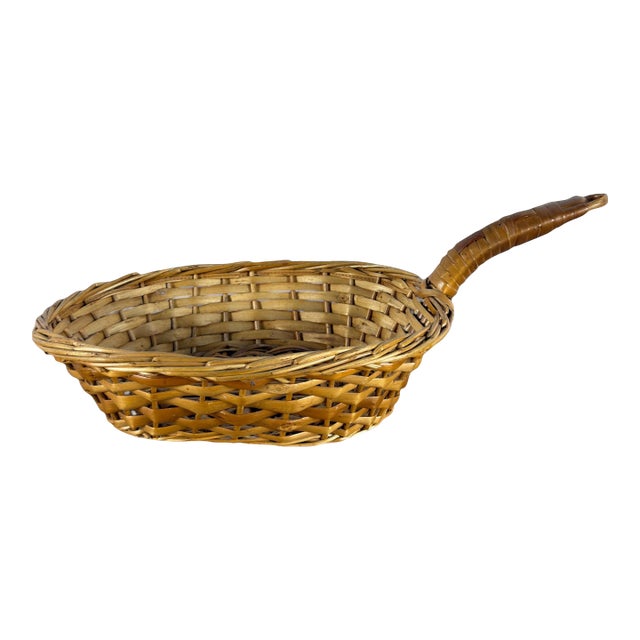 Vintage English Skillet-Shaped Bread Basket For Sale
