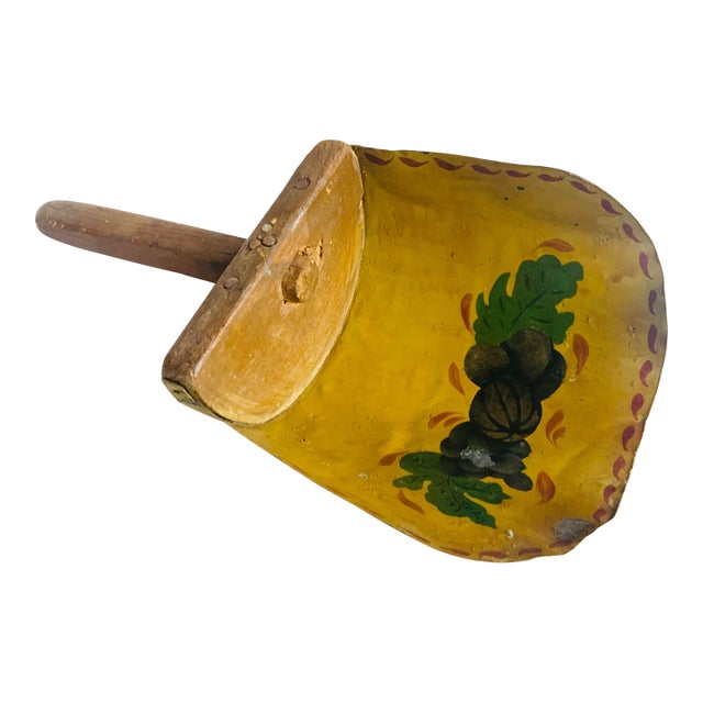 Antique American Farmhouse Style Grain Scoop For Sale