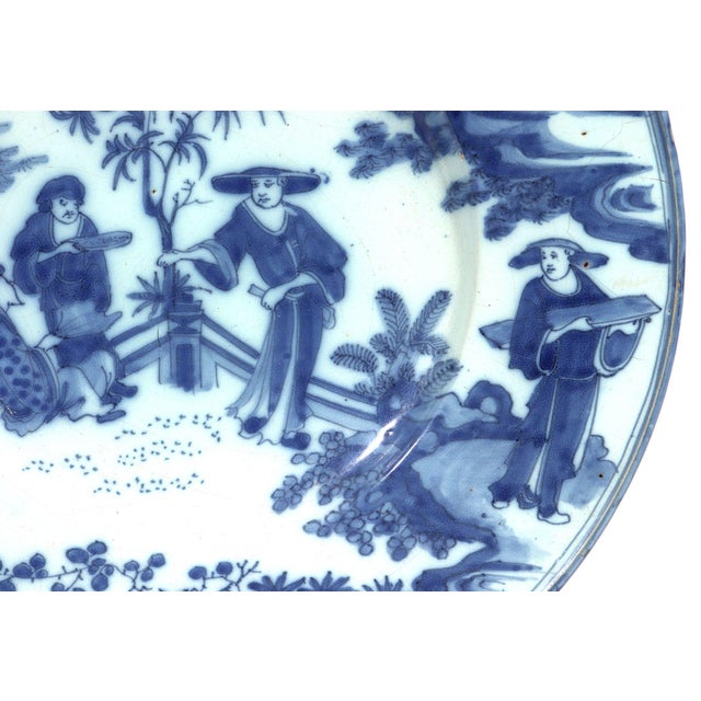 17th-Century Dutch Delft Large Underglaze Blue Chinoiserie Salad Dish For Sale - Image 10 of 10