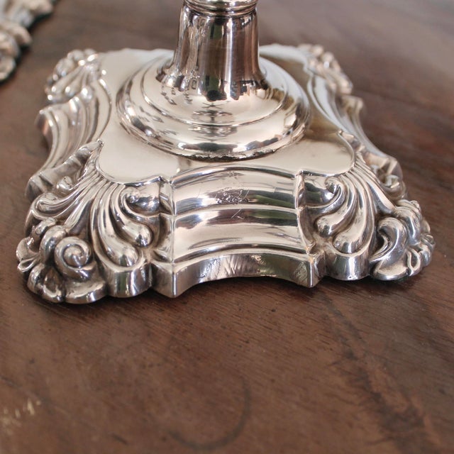 Silver Set of Four Georgian Style English Silver Plate Candlesticks, 19th Century For Sale - Image 8 of 12