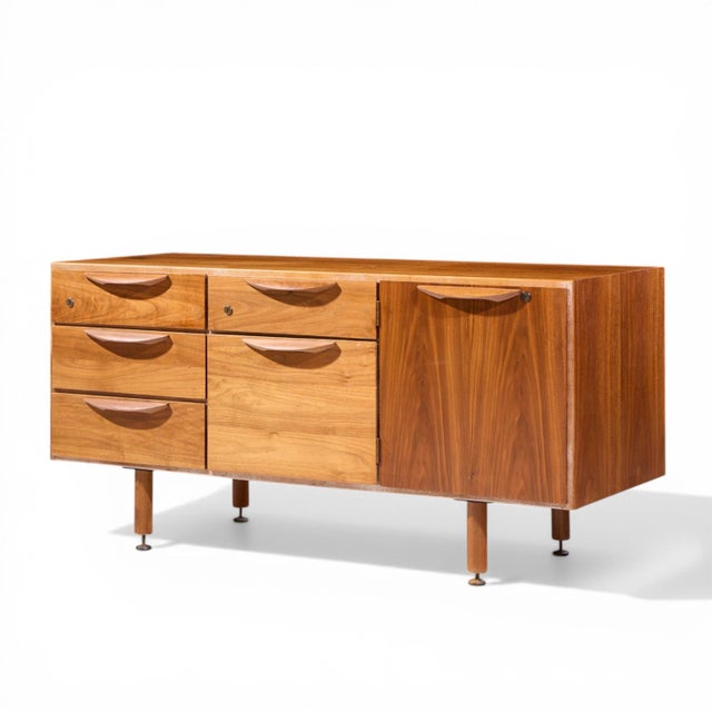 Mid-Century Modern Jens Risom Mid Century Walnut Credenza For Sale - Image 3 of 11