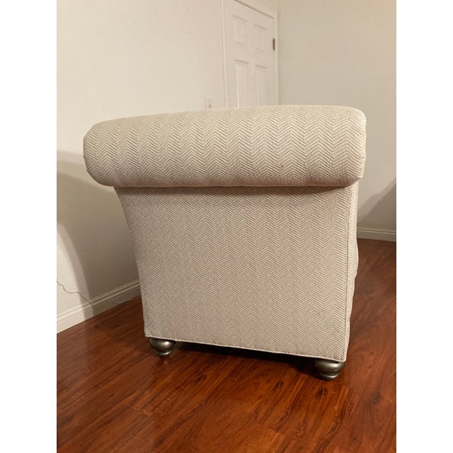 Ethan Allen Chaise Lounge (Ethan Allen) For Sale - Image 4 of 5