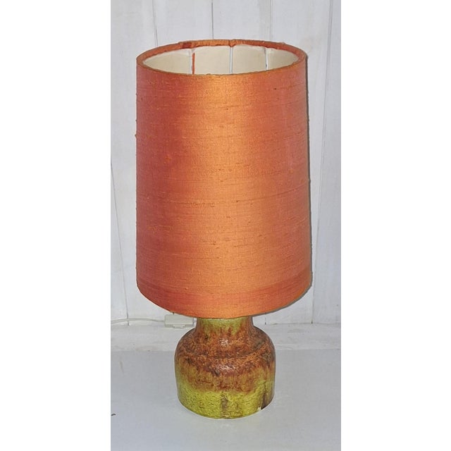 Italian Handmade Table Lamp with Yellow-Orange Ceramic Base and Fabric Shade, 1970s For Sale - Image 4 of 10