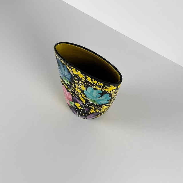 1960s Hand-Painted Ceramic Vase by Alvino Bagni, 1960s For Sale - Image 5 of 10