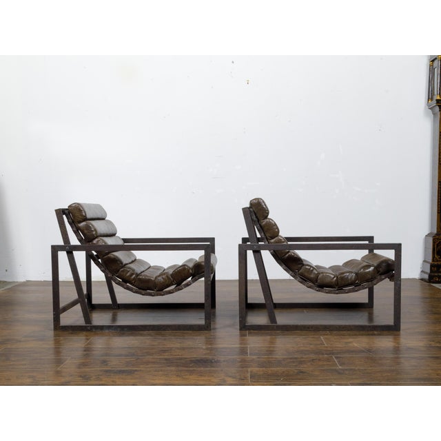 Brown Pair of Mid 20th Century Industrial Iron Sling Transat Chairs with Brown Leather For Sale - Image 8 of 12