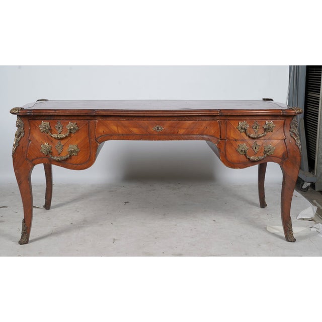 19th-Century French Louis XV Kingwood Bureau Plat With Leather Top and Bronze Mounts For Sale - Image 11 of 11