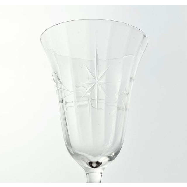1950s Vintage Ruby Red Footed Star Flower Etched Optic Wine Glasses - Set of 4 For Sale In Dallas - Image 6 of 7