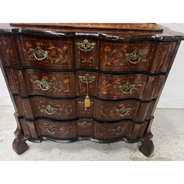 Dutch Inlaid Wood 2-Body Display Cabinet, 19th Century For Sale - Image 15 of 18