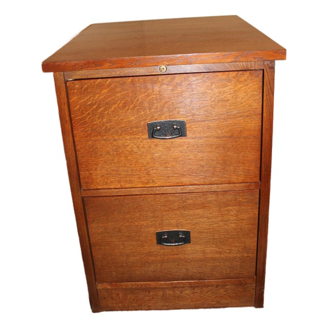 Stickley Mission Collection Oak Two-Drawer File Cabinet For Sale