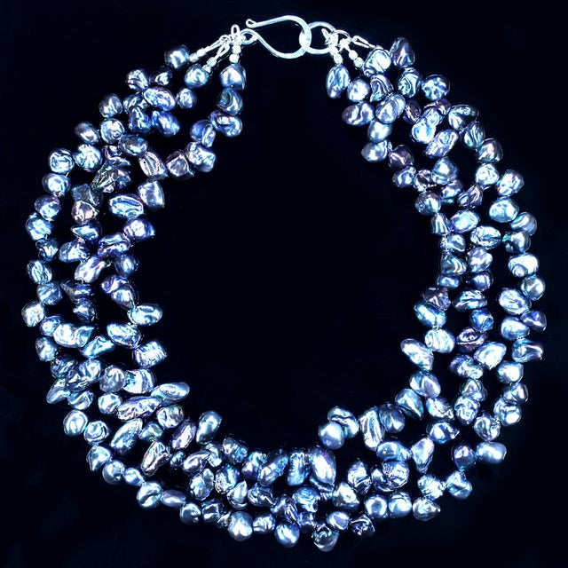 Traditional Ajd Elegant Peacock Keshi Pearl Three Strand Necklace For Sale - Image 3 of 6