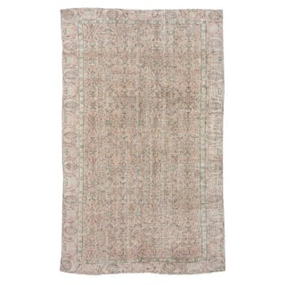 1960s Vintage Turkish rug- 5′9″ × 9′4″ For Sale