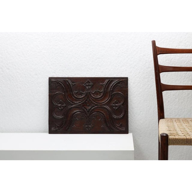 Belgium / 16th century / wooden sculpted panel / oak / Gothic / Rustic / Antique A panel in oak wood enriched with Gothic...