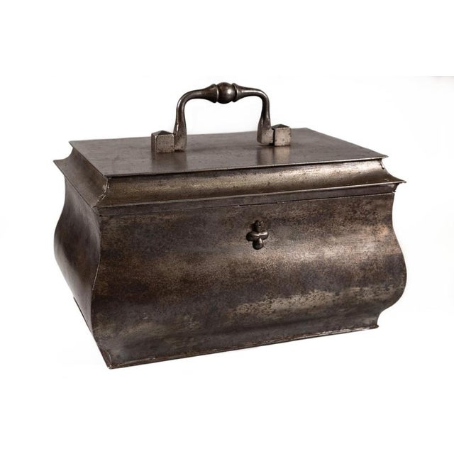 Gray Mid-19th Century Scrigno Trunk, Northern Europe For Sale - Image 8 of 8