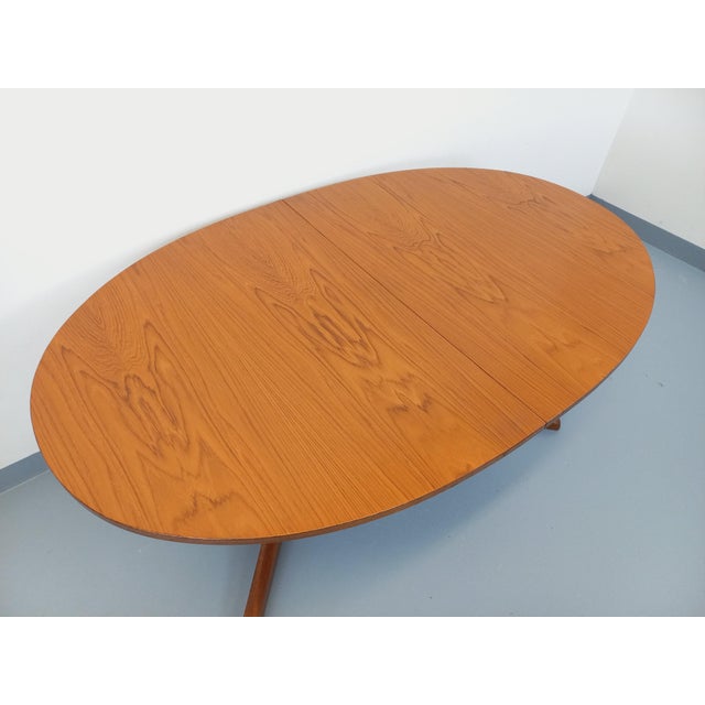 Vintage Oval Extendable Dining Table in Teak from Baumann, 1960s For Sale - Image 9 of 18