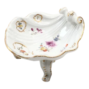 Antique 18th Century German Rococo Volkstedt Porcelain Shell Dish Decorated With Birds