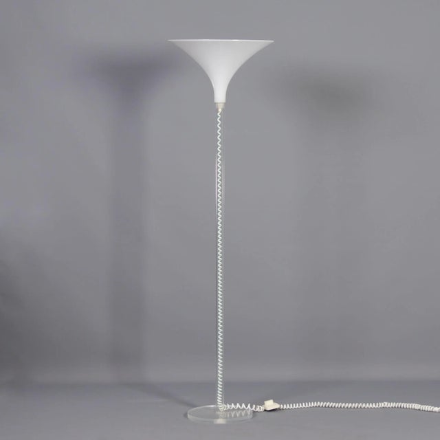 1980s White Acrylic Glass Floor Lamp by Harco Loor, 1980s For Sale - Image 5 of 10