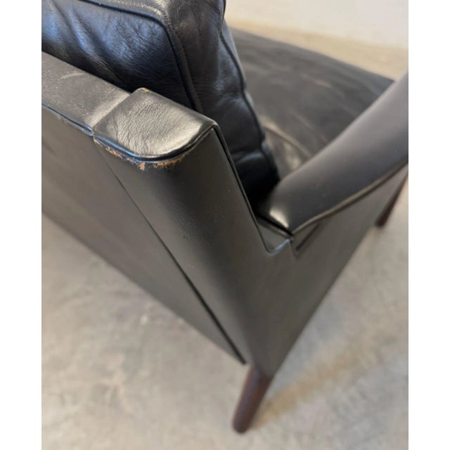 Kurt Østervig 1950s Centrum Møbler Leather & Rosewood Loveseat / Settee “Model 55” Designed by Kurt Østervig For Sale - Image 4 of 8