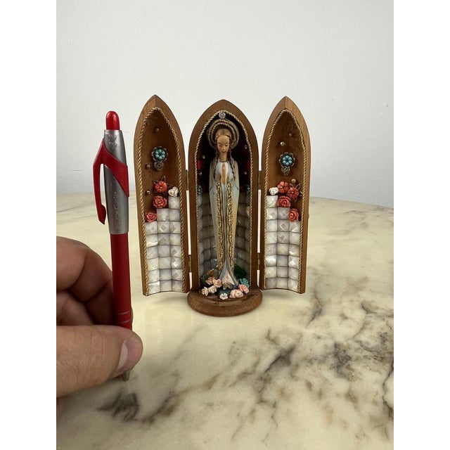 Wood Statuette of the Madonna with 18K Gold and Precious Stones, Italy, 1981 For Sale - Image 7 of 14