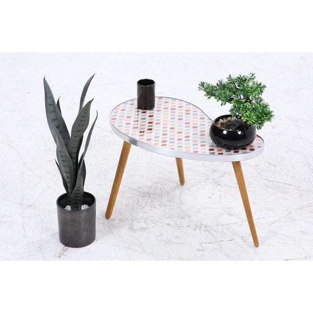 Brown Mid-Century Kidney-Shaped Table with Pattern, 1960s For Sale - Image 8 of 8