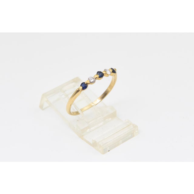 Vintage Sapphire and Diamond Five-Stone 14k Yellow Gold Ring, Size 8.25 For Sale - Image 4 of 6